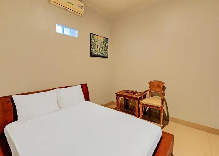 Oyo 92203 Tata Guest House