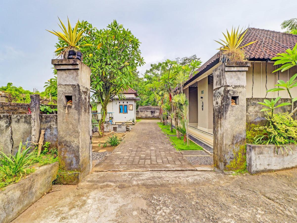Oyo 92203 Tata 2* Ubud